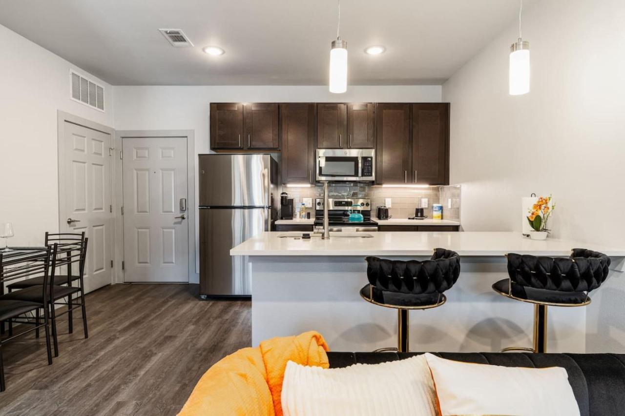 Corporate Housing By Mgm Appartement Grand Prairie Buitenkant foto