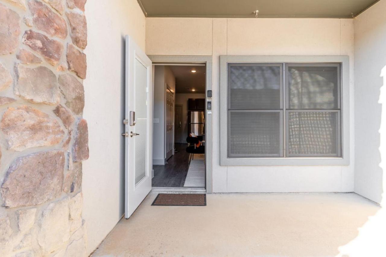 Corporate Housing By Mgm Appartement Grand Prairie Buitenkant foto